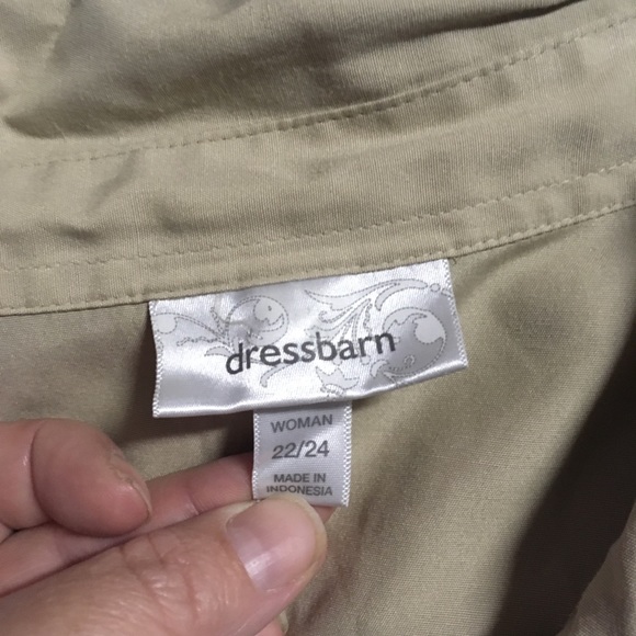 DressBarn - Picture 1 of 5